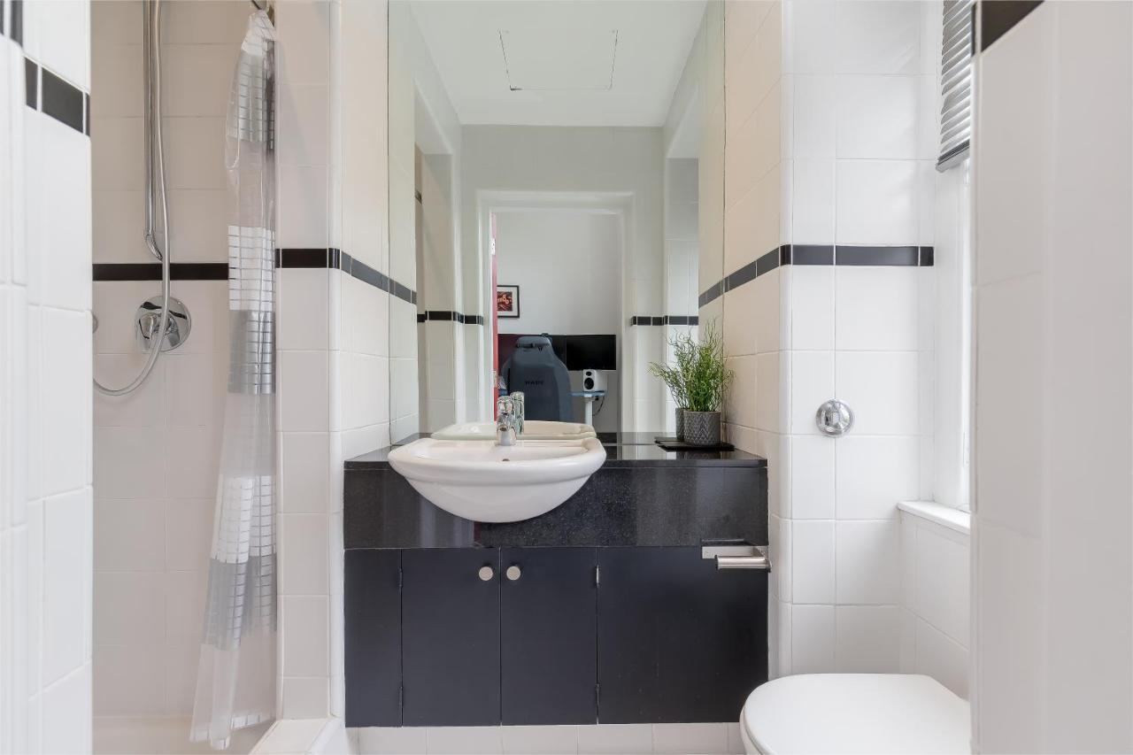Luxury Architect Designed Apt 13 Mins To Royal Mile Edinburgh Exterior photo